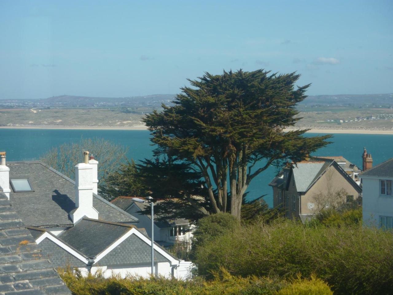 Sea Breeze Bed & Breakfast St Ives  Exterior photo